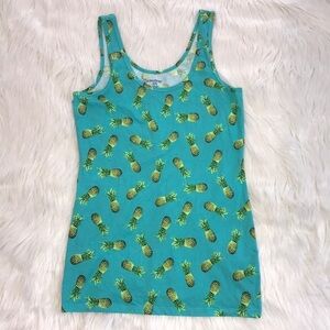 No Boundaries Pineapple Print Tank Top Size XL